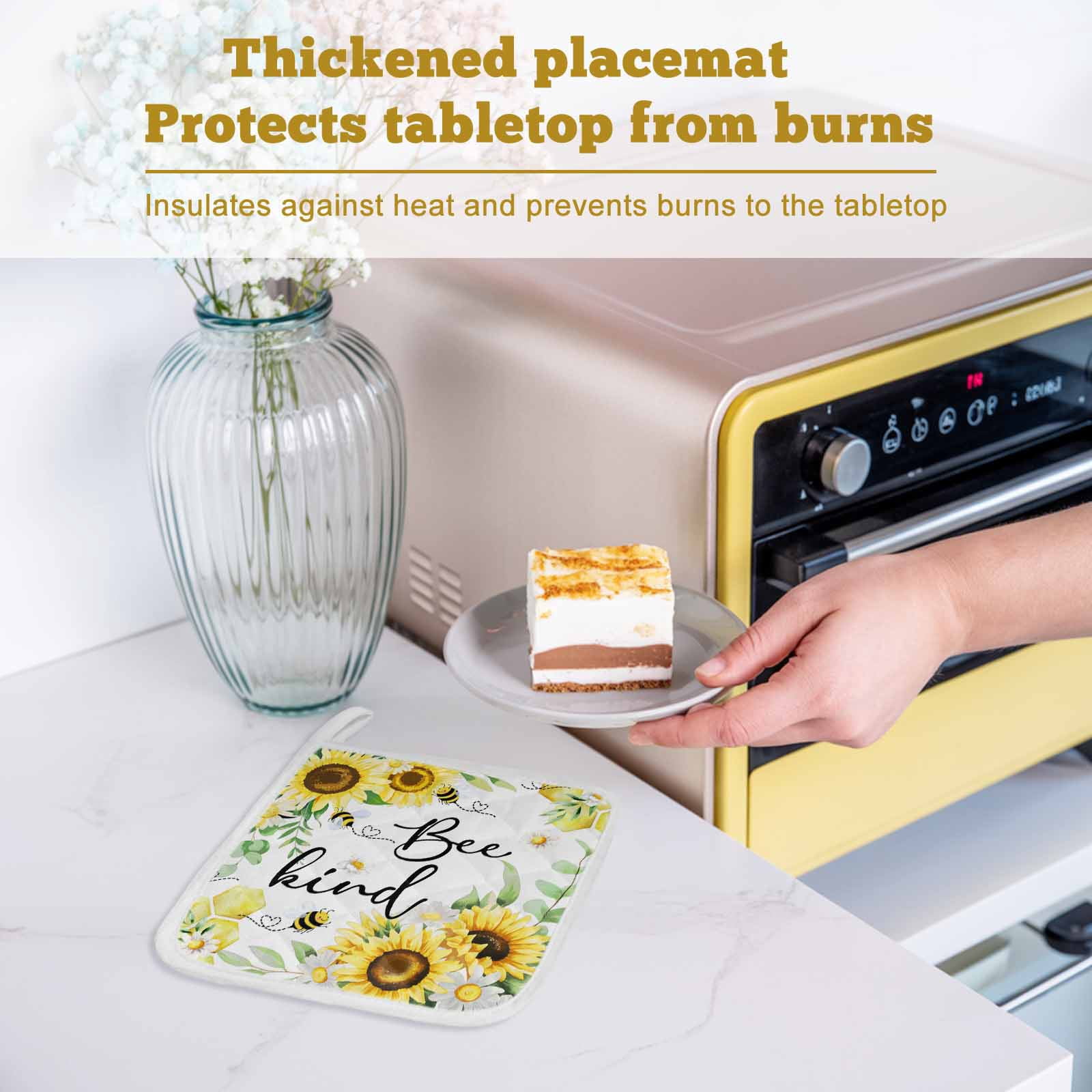 Sunflower Floral Pot Holders for Kitchen Heatproof Potholder, 4 Pack Farmhouse Pastoral Daisy Bees Botanical Hot Pads Multipurpose Oven Pads Cloth Potholders Trivet for Cooking and Baking