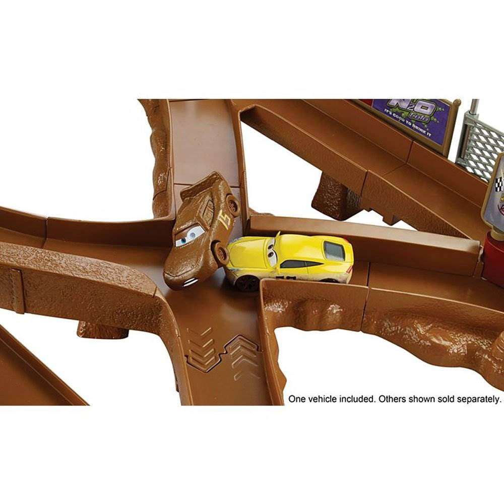 Disney/Pixar Cars 3 Thunder Hollow Criss-Cross Track Set