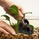 thumbnail image 1 of unbranded Barril De Resina Para Acuario Con Para Y Refugio De Peces Multicolor, 1 of 6