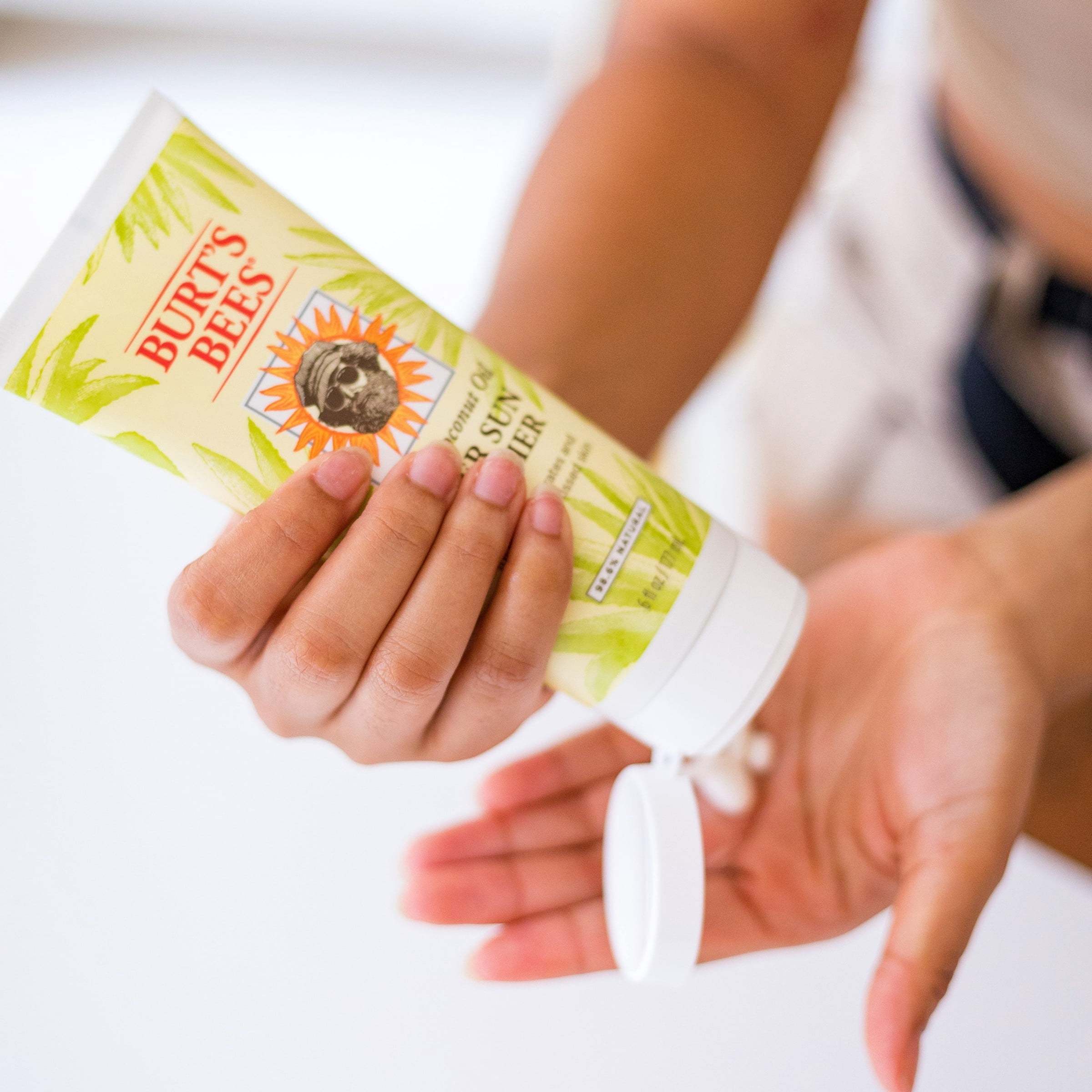 Burt's Bees Aloe & Coconut Oil After-Sun Soother, 6 Oz