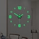 thumbnail image 4 of Reloj de pared grande, reloj de pared sin perforaciones, reloj de pared silencioso moderno, reloj colgante luminoso para salas de estar/dormitorios, plata, 4 of 4