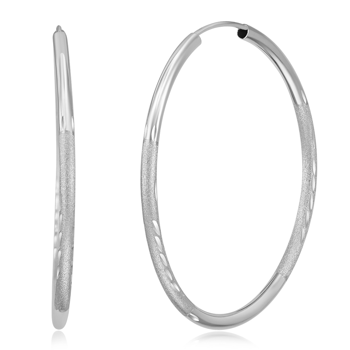 Wellingsale Ladies 14k White Gold Polished Diamond Cut Satin 2mm 