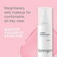 thumbnail image 1 of Fijador Maquillaje Neutrogena, Piel Radiante y Duradero, 3.4 fl. oz. con Antioxidantes y Péptidos, 1 of 2