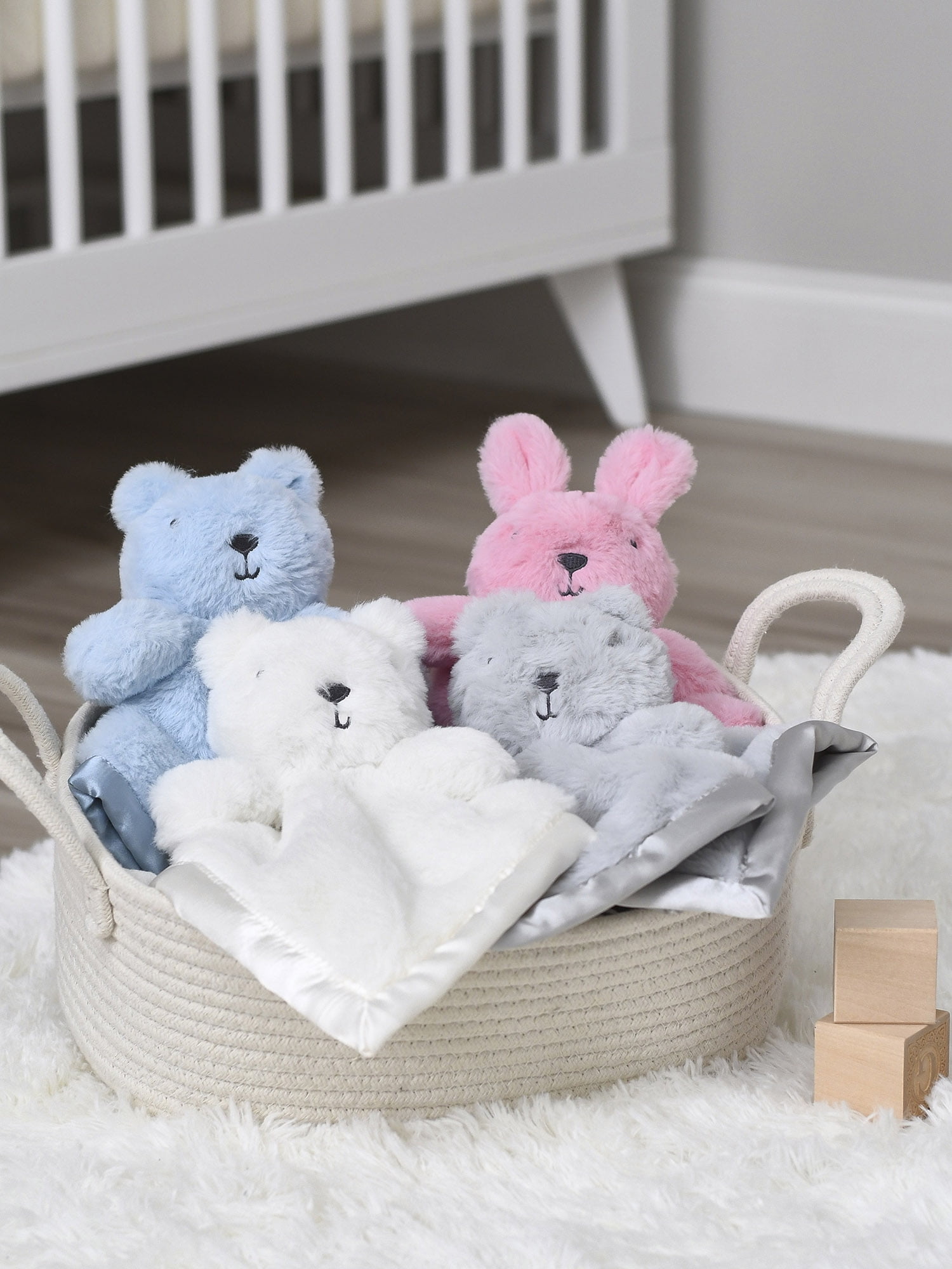 Gerber Baby Boy or Girl Gender Neutral Ultra Plush Security Blanket with Satin Trim