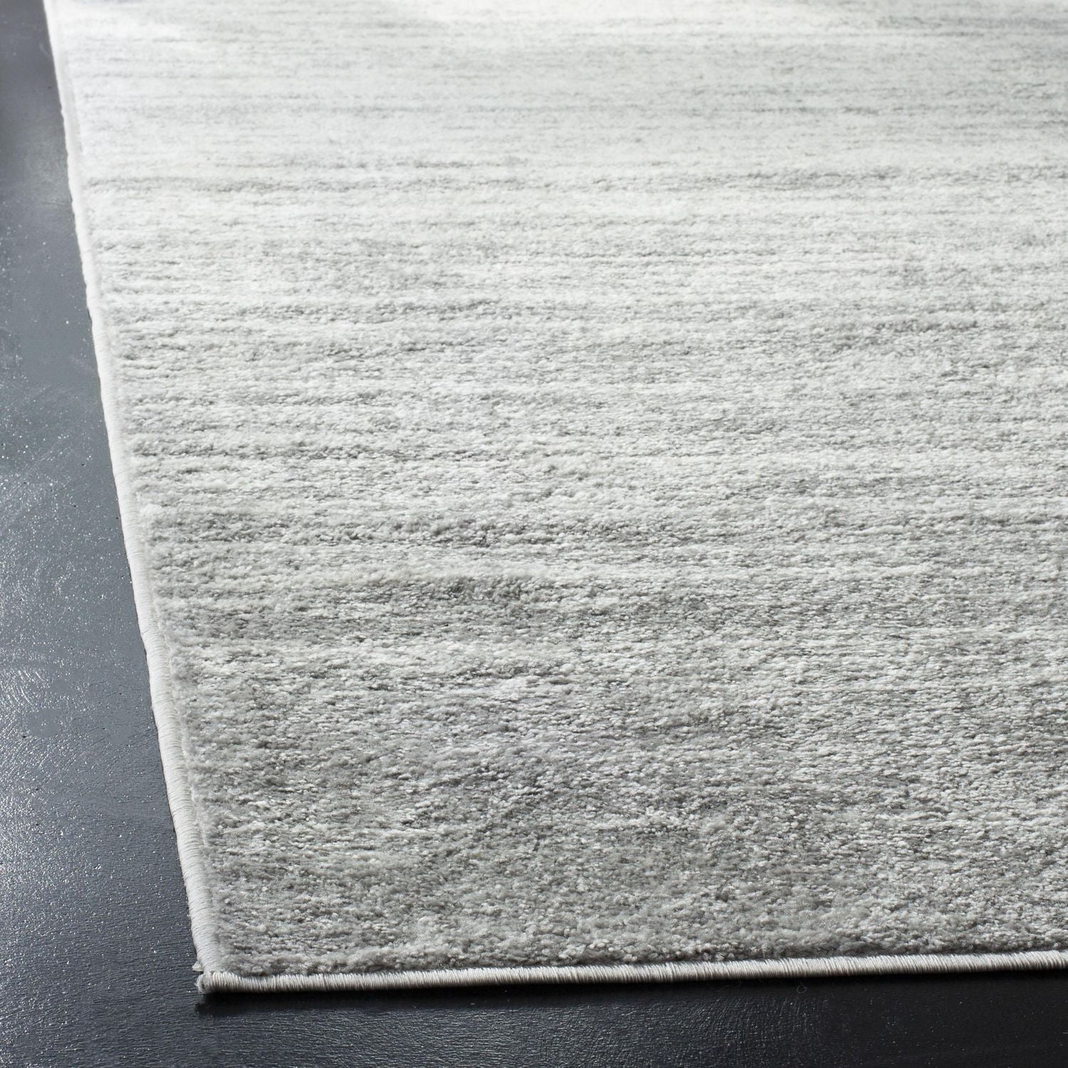 SAFAVIEH Adirondack Esmond Tapis Abstrait