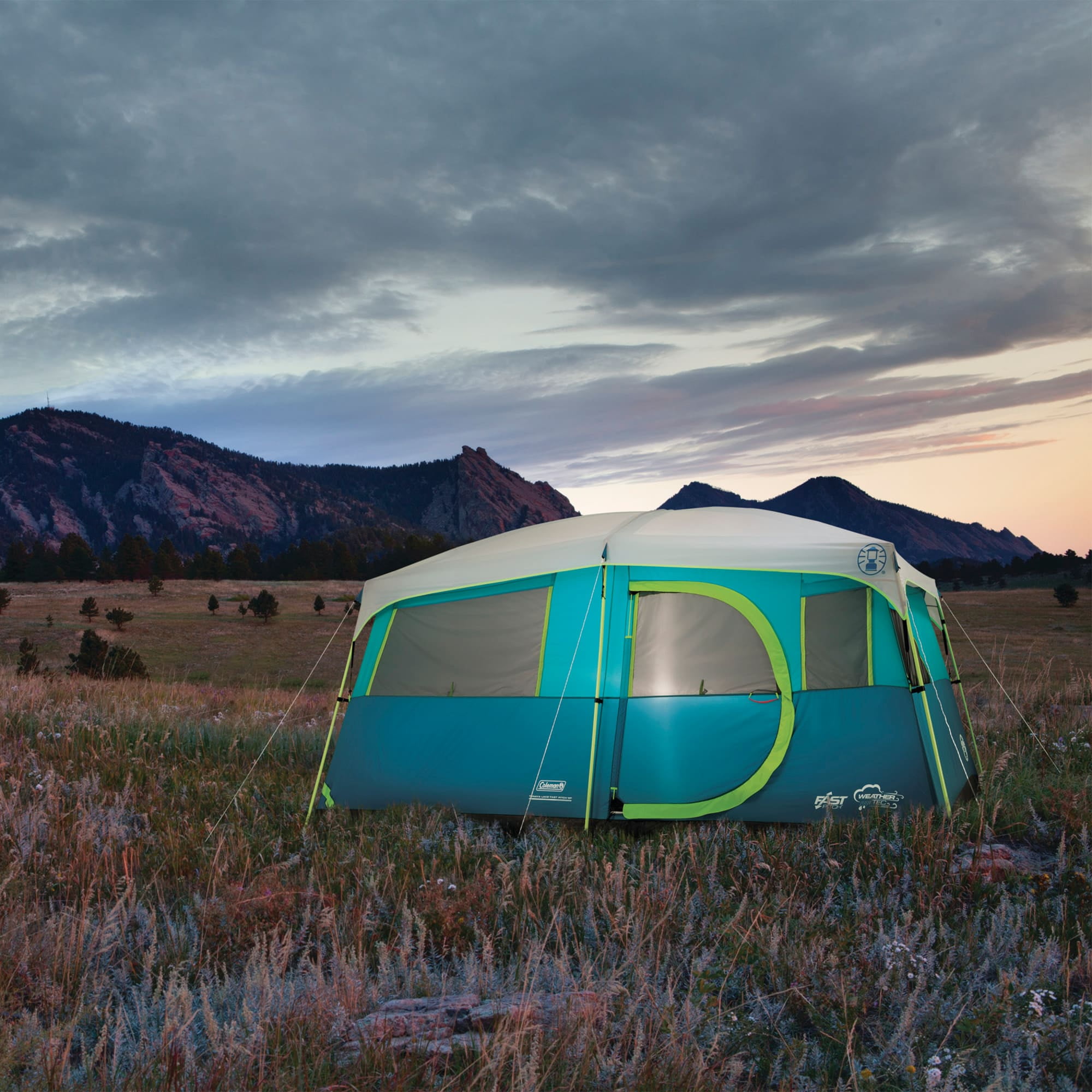 Coleman 8-Person Tenaya Lake Fast Pitch Cabin Camping Tent with Closet, Light Blue
