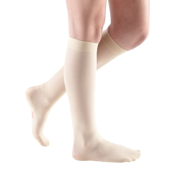 Mediven Sheer & Soft Knee Highs 15-20 mmHg