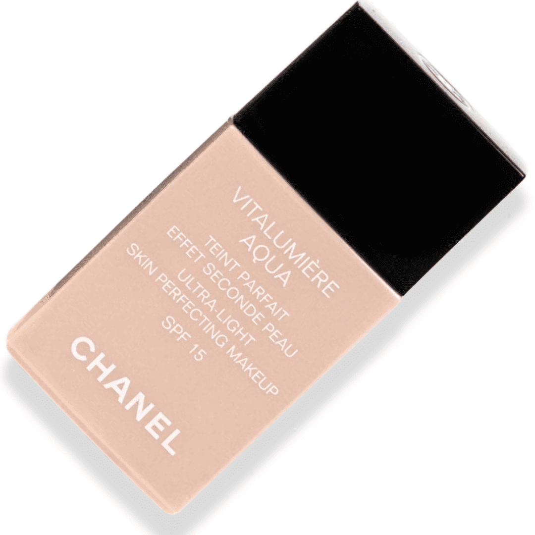 Chanel Vitalumiere Aqua Ultra-Light Skin Perfecting Makeup SPF 15