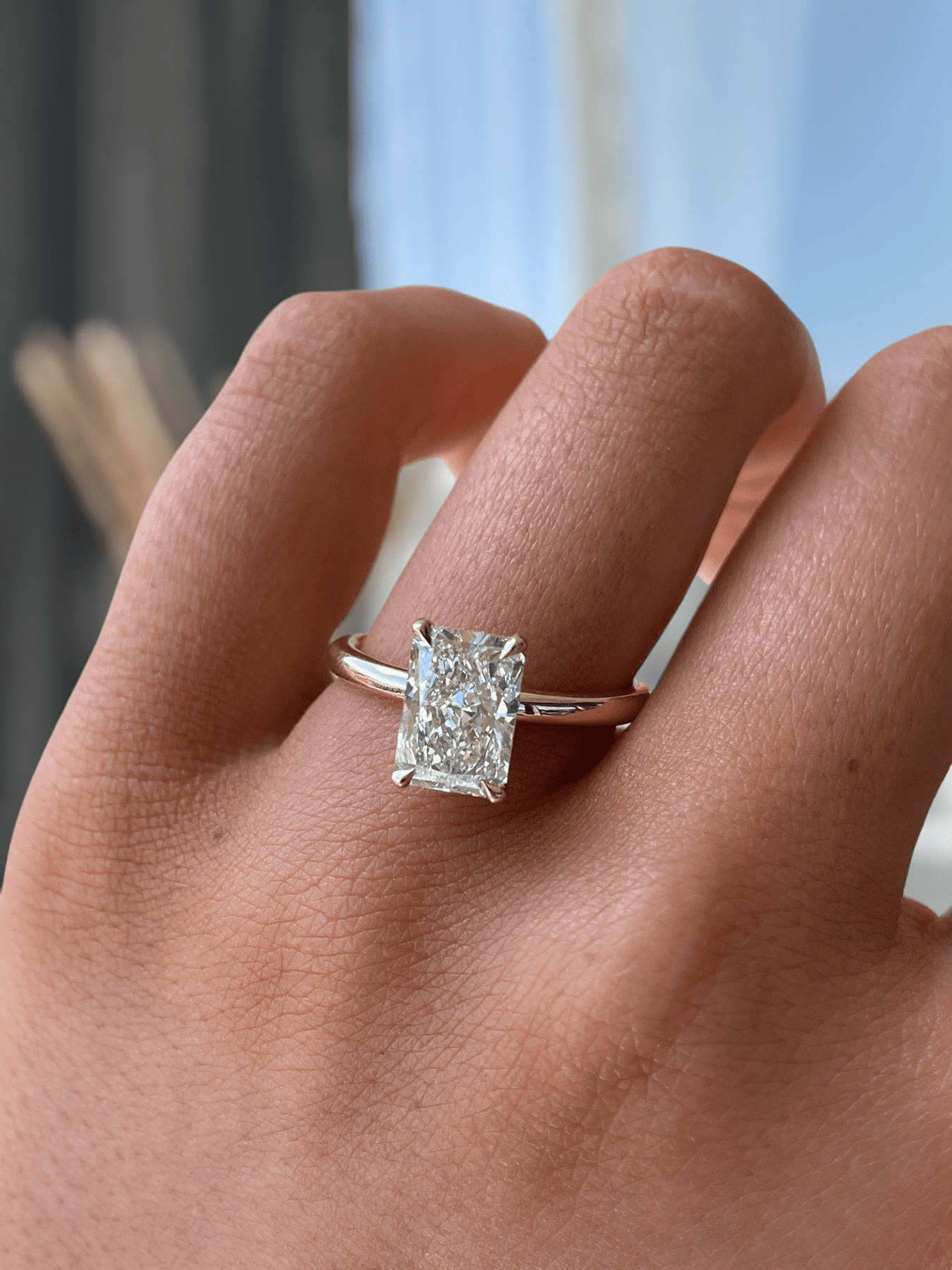 ESTE ORIGIN 4 Ctw Radiant Lab Grown Diamond Solitaire Ring with Hidden Halo in 14K Yellow Gold for Women