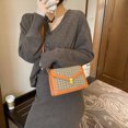 thumbnail image 2 of Bolso de mano con solapa retro para mujer, bolso de mensajero a cuadros de PU (marrón claro) Likrtyny Para estrenar, 2 of 9