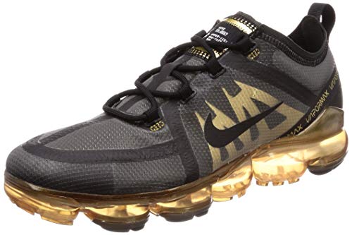 air max plus black metallic gold