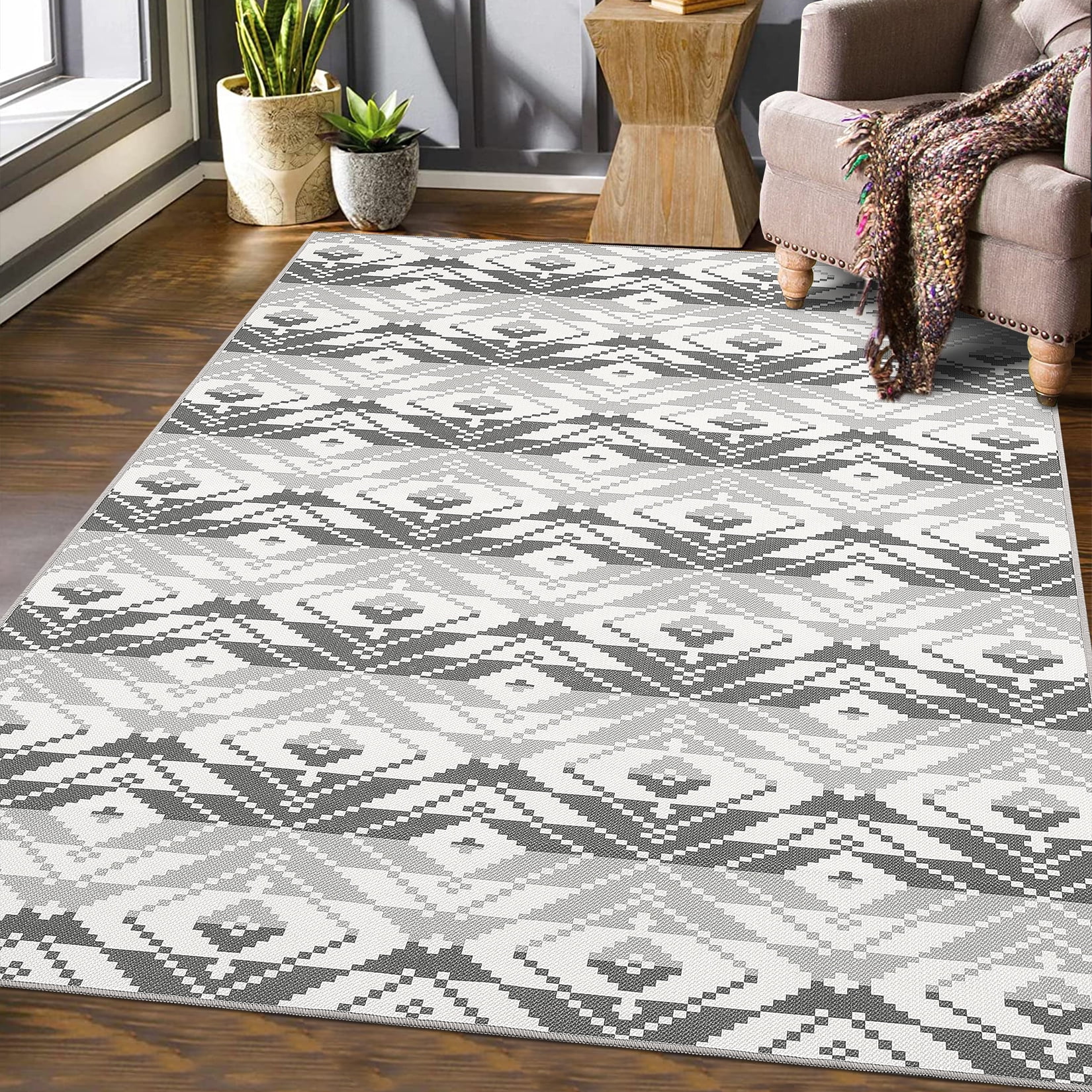 Senfot 5x8 Indoor Outdoor Area Rug Waterproof Modern Print Pattern Non-Slip Floor Carpet Stain Resistant for Patio Backyard Living Room Black White