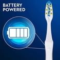 thumbnail image 4 of Oral-B Pulsar, cepillo de dientes 3D White Advanced Vivid Soft con batería, paquete doble, paquete de cepillo de dientes, artículos básicos de viaje (los colores pueden variar), 4 of 5