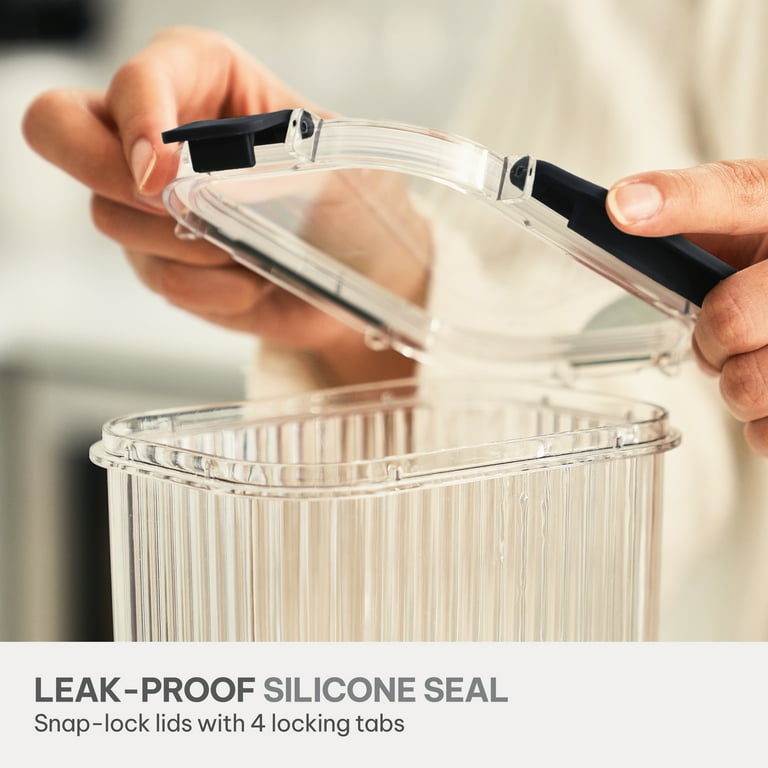 Thyme & Table 9.3 Cup Clear Plastic Pantry Storage Container with