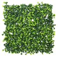 thumbnail image 1 of Paneles de pared de boj verde artificial Vickerman, paquete de 4, 25 cm, 1 of 3