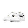 thumbnail image 4 of Neck-pantalones cortos de cuero neutro Air Force 1 07, bajos, Retro283, 4 of 5