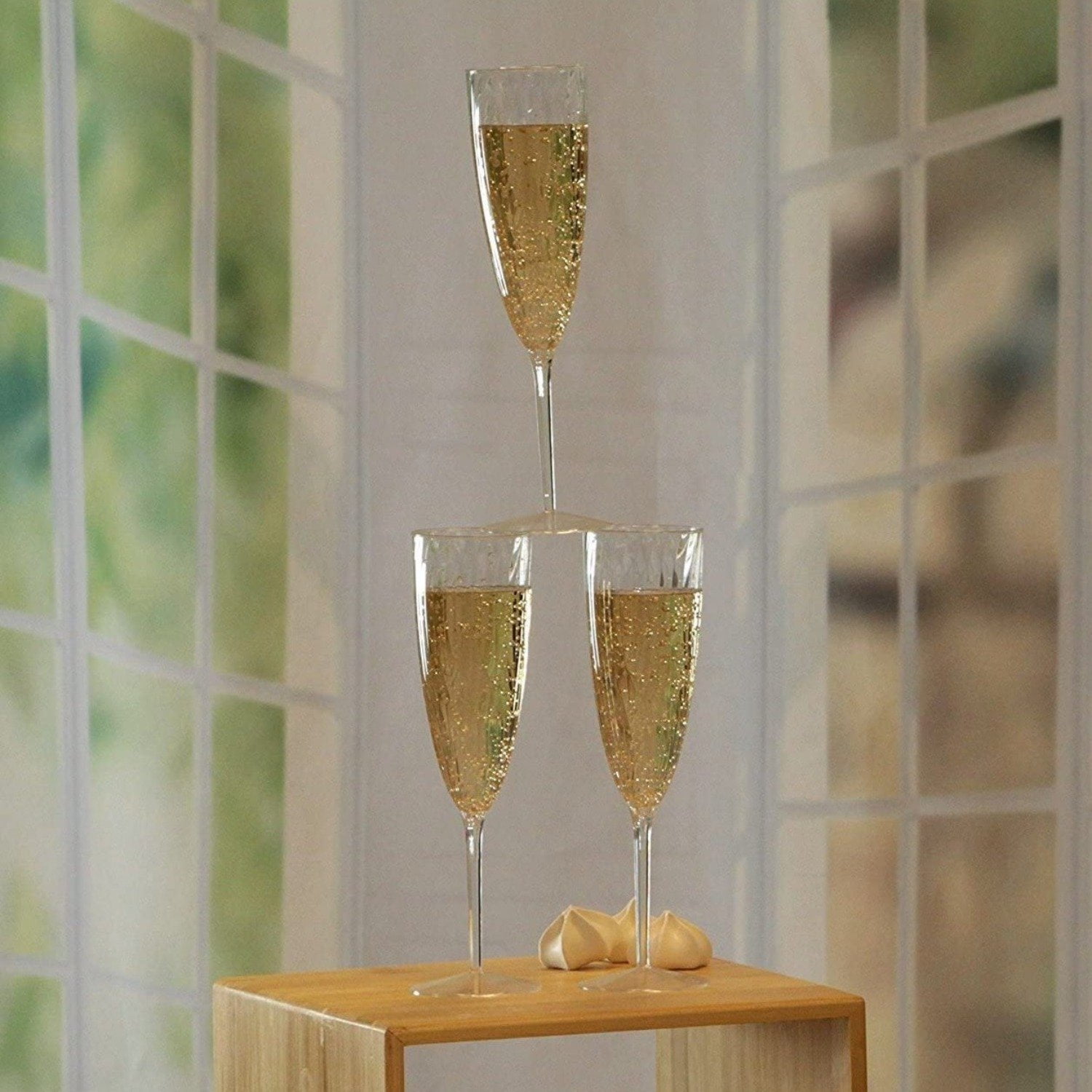 Acrylic Champagne Flutes – Oak & Poppy