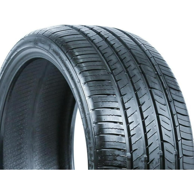 Evoluxx Capricorn UHP Tire 205/50R17 Fits: 2017-19 & 2013-16