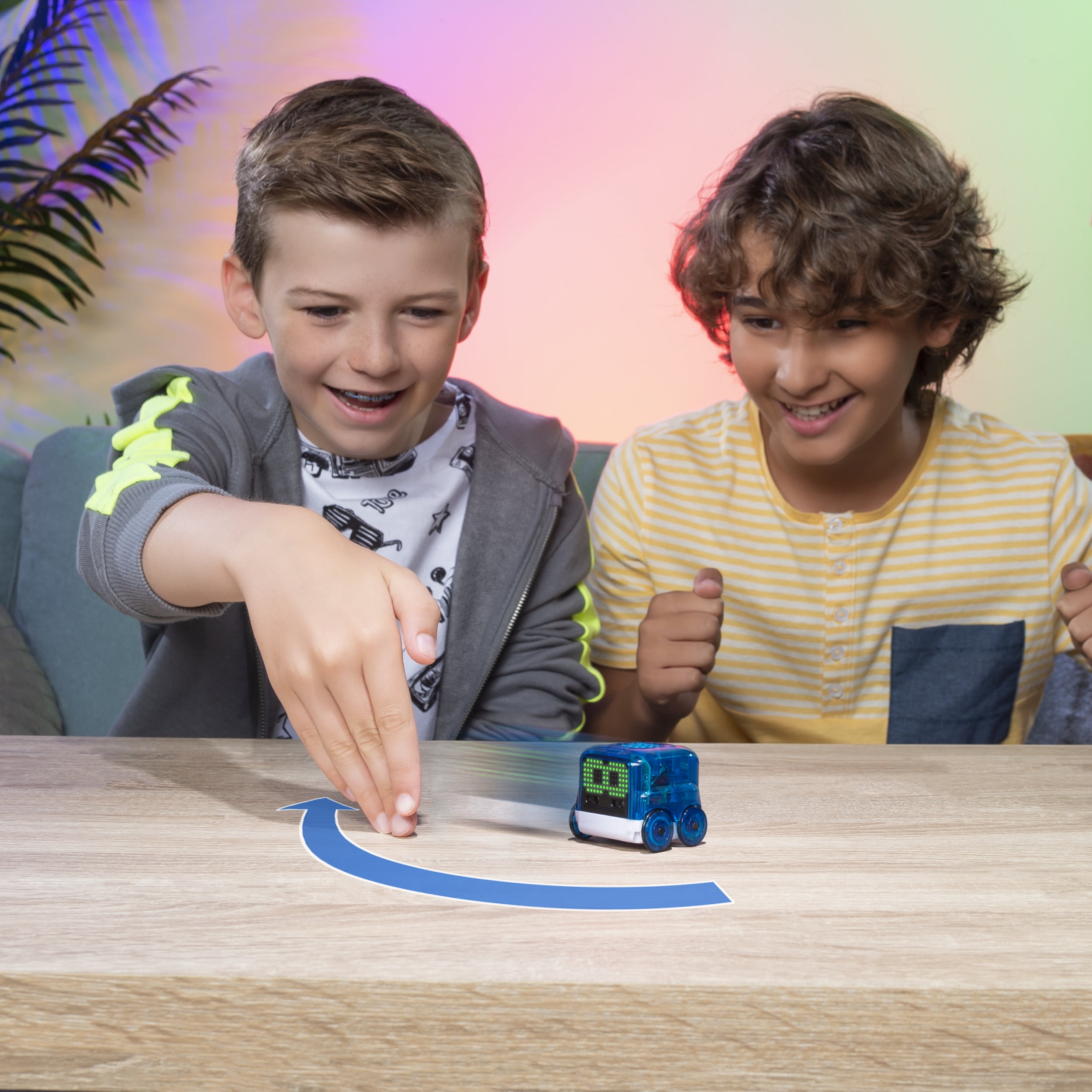 novie robot blue