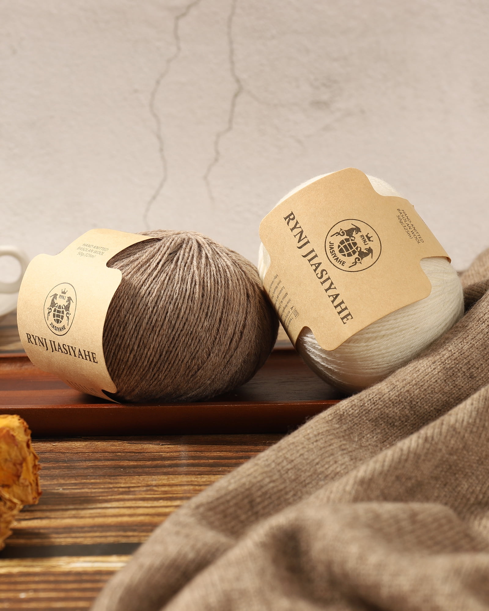 Wool Yarn - Soft 4-ply(1.5mm) Worsted Yarn for Crocheting and Knitting - 1.76oz/50g Anti-Pilling Wool Yarn with 16 Colors, Home Necessity for DIY Crafts