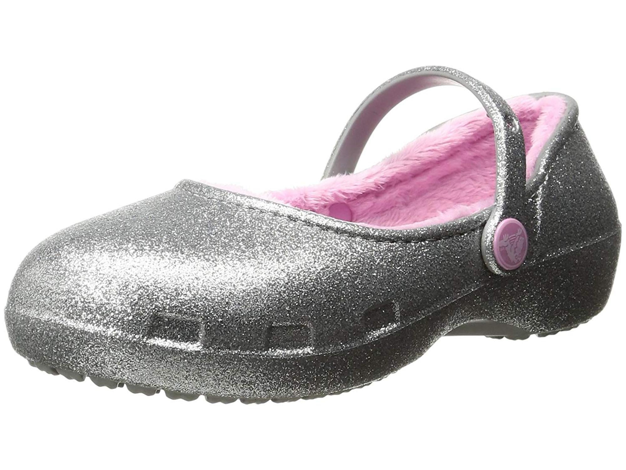 pink fluffy crocs