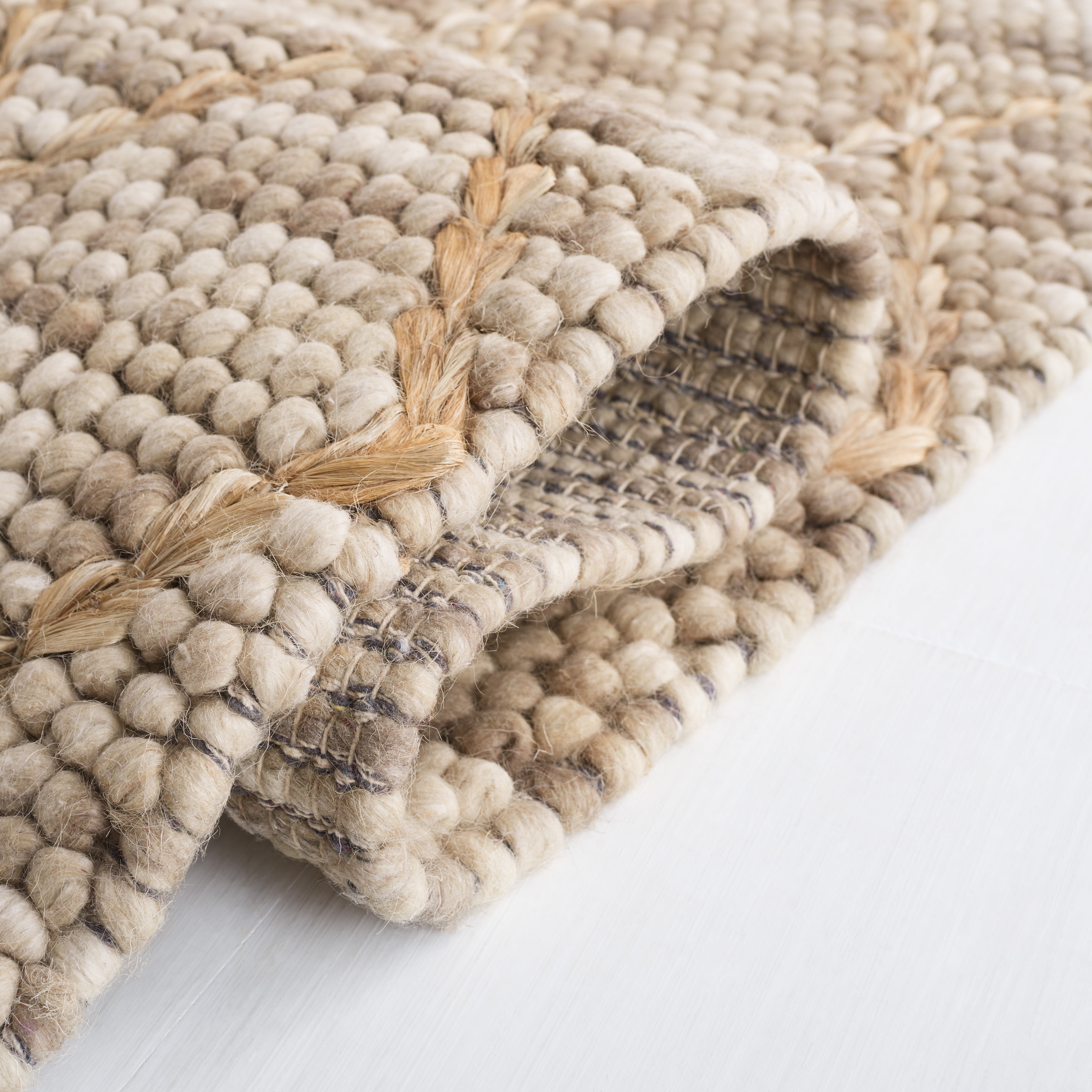 SAFAVIEH Natura Glenn Diamond Area Rug, Brown/Natural, 6' x 6' Square