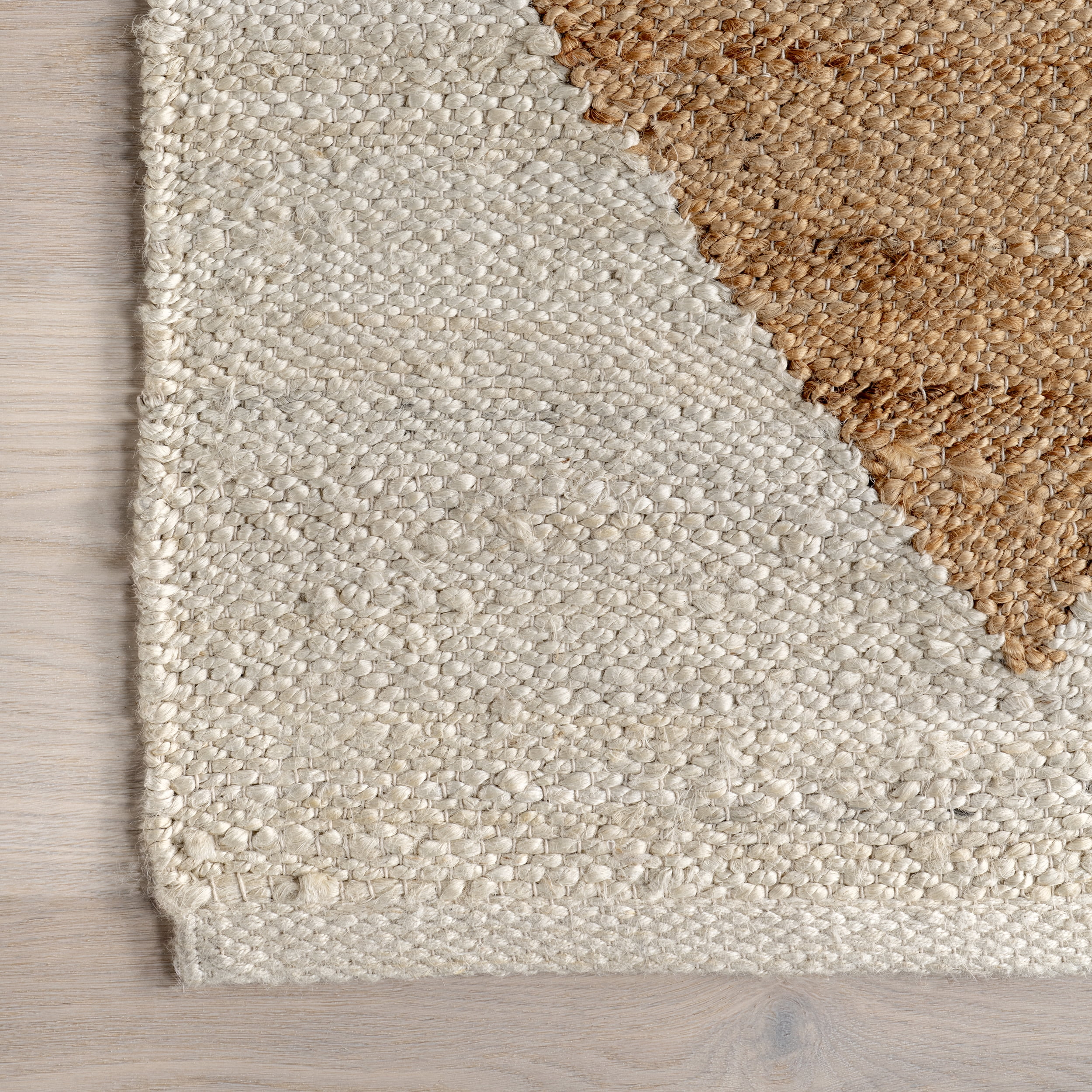nuLOOM Pandora Diamond Jute Ivory 6' x 9' Geometric Area Rug