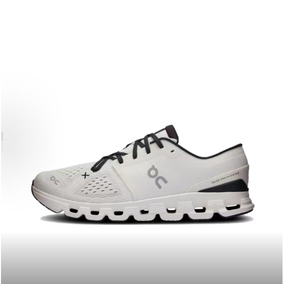 Zapatillas de entrenamiento para correr ON Cloud X4 para hombre, blancas, US 8