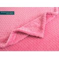 thumbnail image 3 of Couverture de Luxe Douce en Peluche Rose pour Canapé, Sofa Jeté en Velours Soyeux Motif Chevron Microfibre Légère et Confortable, Couverture Réversible Utilisation Toutes Saisons 50 x 60 Pouces, 3 of 7