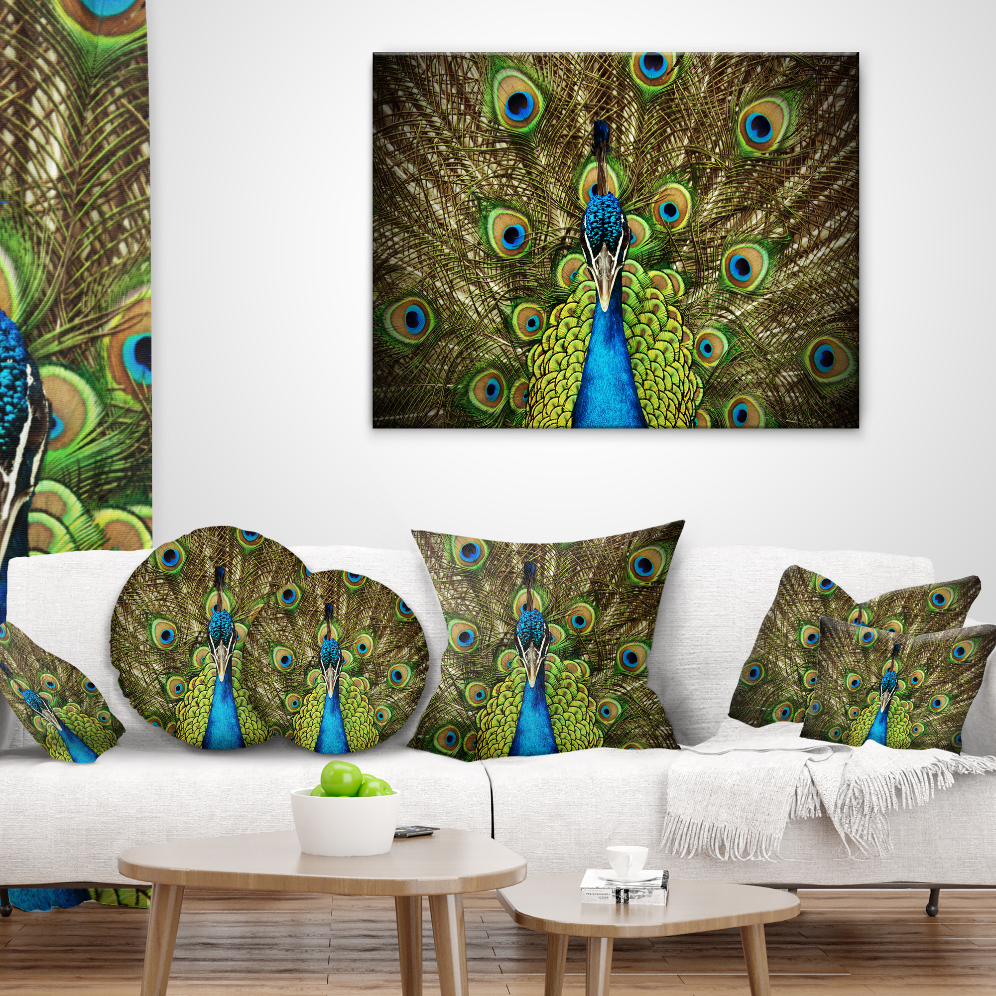 Designart Grand Peacock - Animal Throw Pillow - 18x18