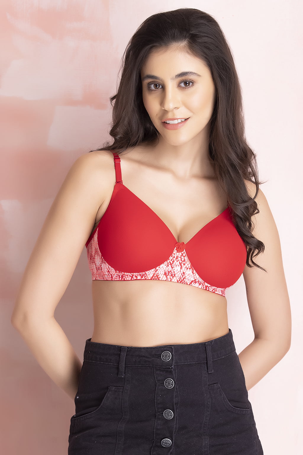 Buy online Women Padded Full Cup T-shirt Bra from lingerie for Women by  Clovia for ₹309 at 48% off