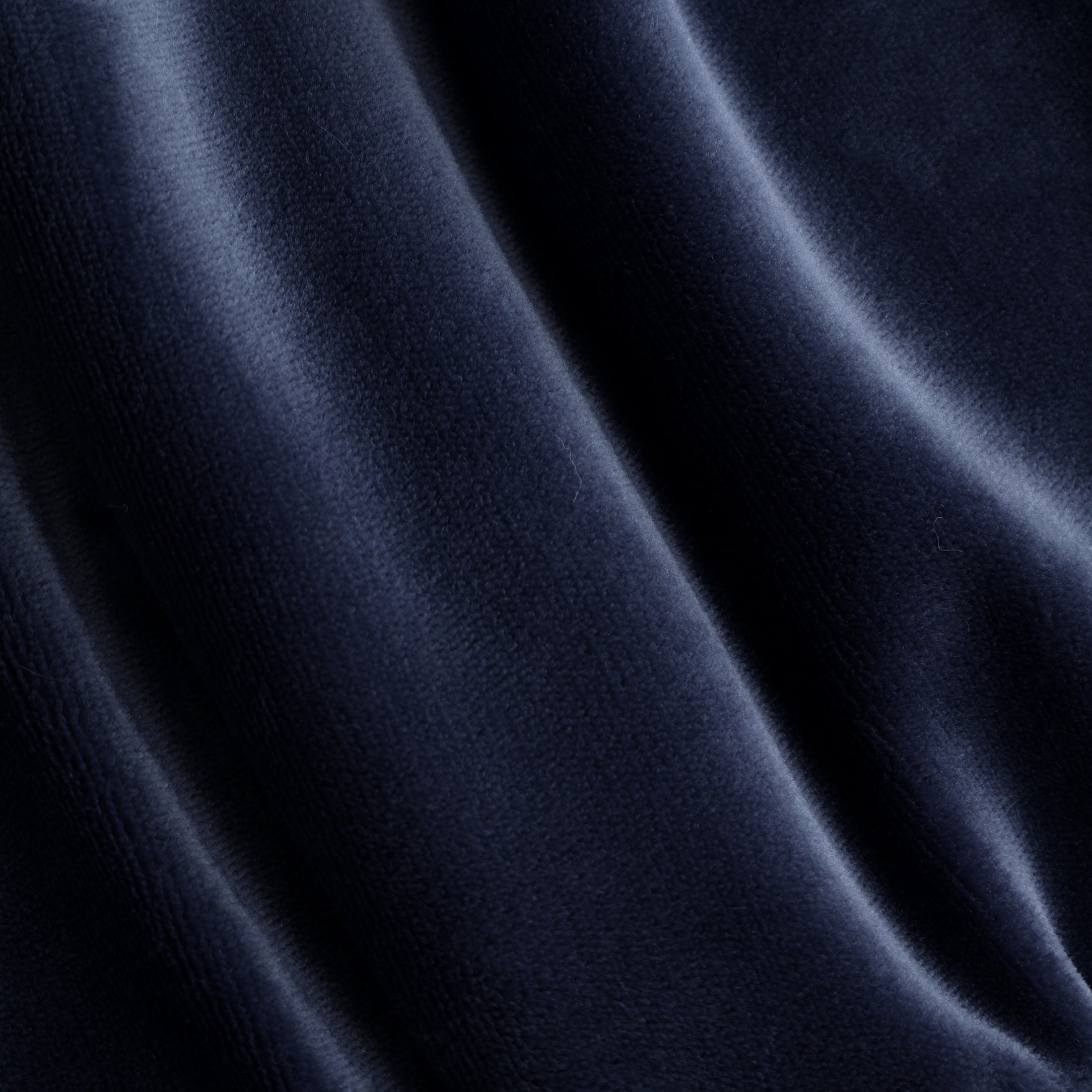 Mainstay Reversible Printed Velvet Plush and Hampshire Faux Shearling Soft Throw Blanket, Standard Size, Washed Indigo
