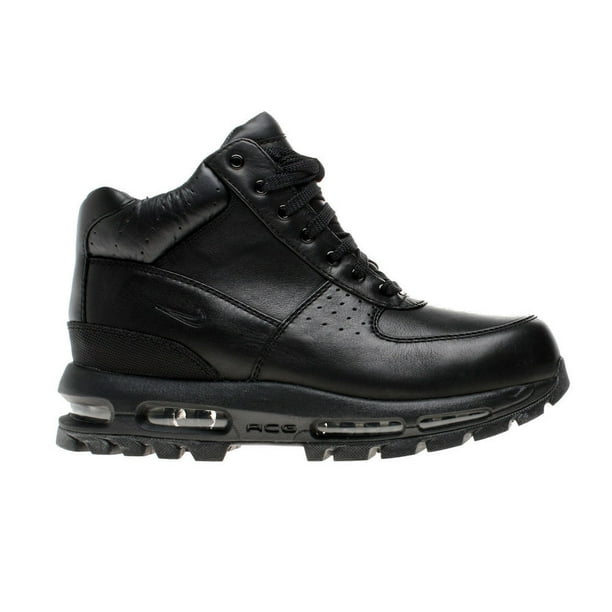 green nike goadome boots