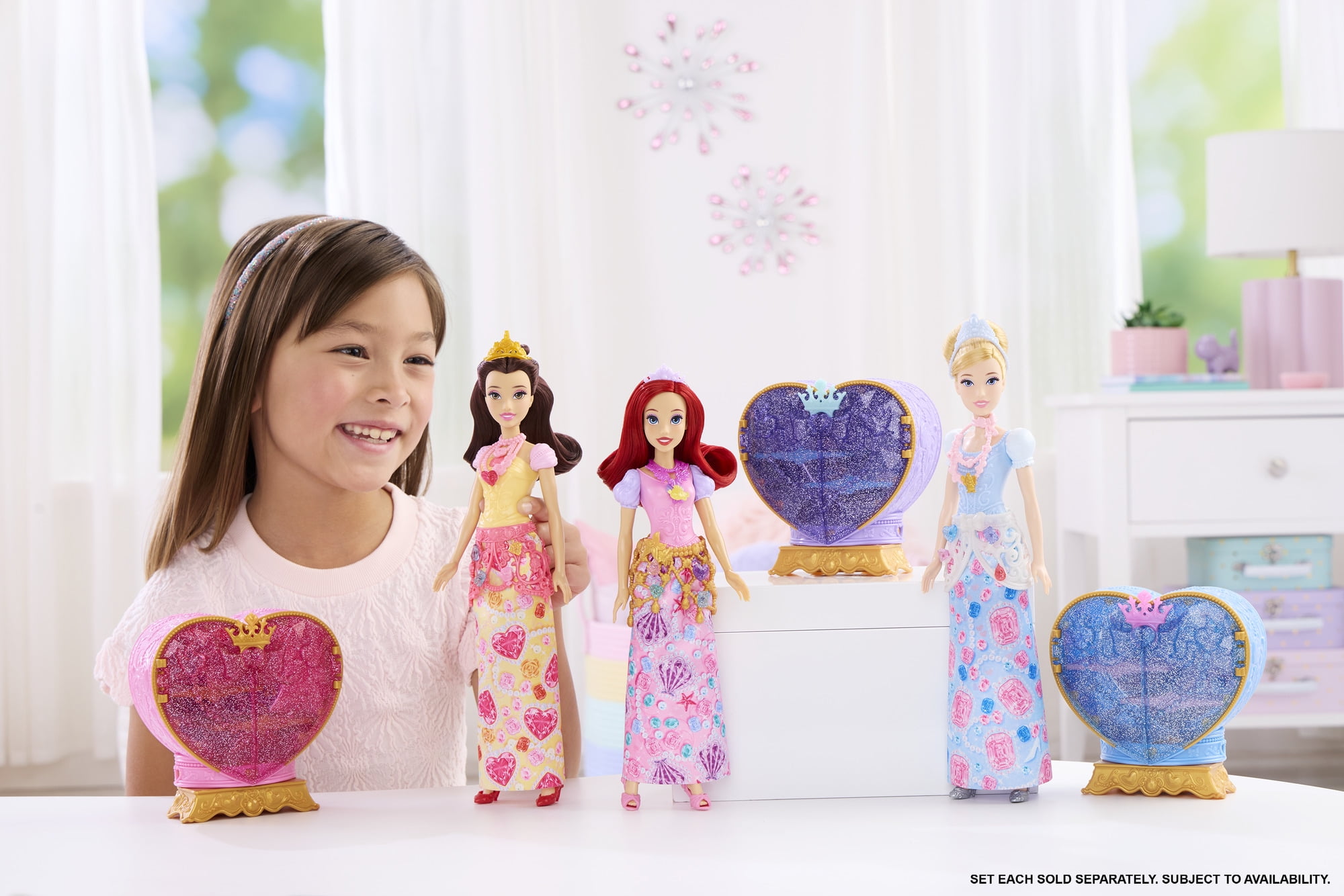 Disney Princess Jewel Reveal Fashion Doll with 8 Surprises Including Gem Box & 10 Accessories