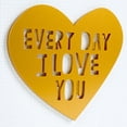 thumbnail image 4 of Tarjeta de Cumpleaños Hallmark Signature Te Amo Todos los Días, 4 of 6