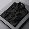 thumbnail image 2 of Camisas para hombre Camisa de rayas para hombre negra Venta de ropa popular coreana Cosas baratas con estilo coreano Asia Xxl Botones I, 2 of 5