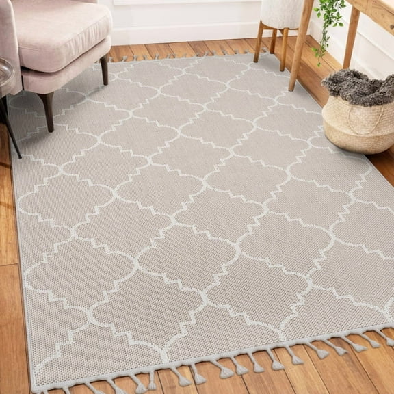 LOOM & LUXE Collection 6X9 Ivory /Trellis Indoor/Outdoor Area Rug