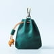 thumbnail image 2 of Monedero de piel sintética con cordón ajustable, estilo renacentista, para regalar a mujeres y hombres. Verde, 2 of 5