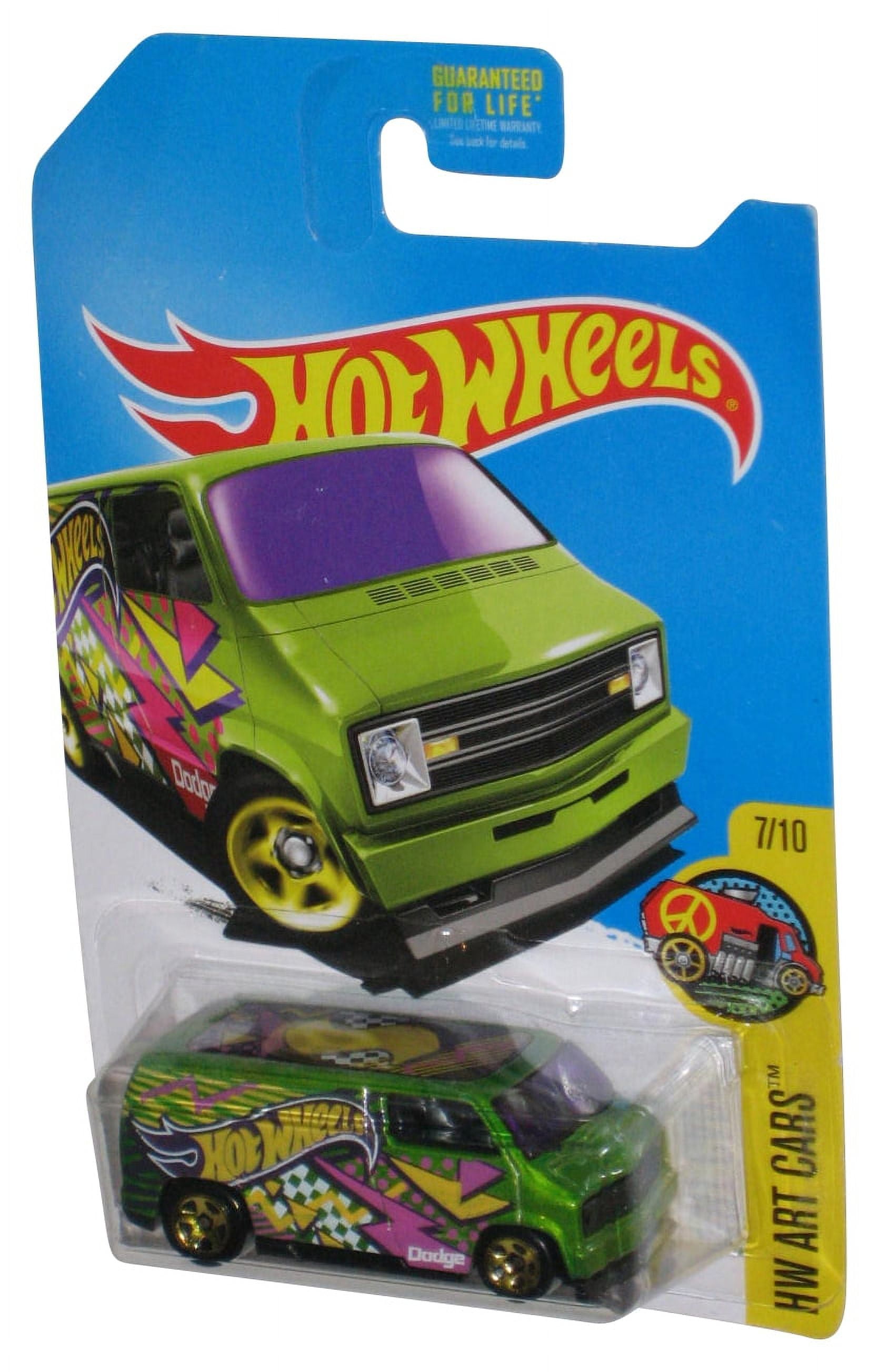 Hot Wheels Showdown HW City (2013) Yellow Moon Eyes Custom