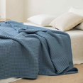 thumbnail image 2 of Manta de tejido gofre: manta ligera, suave, transpirable y lavada, perfecta para el verano; excelente capa para sofá cama, elegante decoración del hogar, 2 of 6