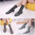 thumbnail image 2 of Calcetines de lana para hombre, paquete de 5, calcetines térmicos para invierno, suaves y acogedores, calcetines de tripulación para senderismo, calcetines gruesos para botas para clima frío, 2 of 5