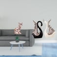 thumbnail image 2 of Elegantes figuras de cerámica de un gato y un cisne, ideales para chimenea, estante o escritorio. Colección de arte, artesanía y decoración para el ho, 2 of 8