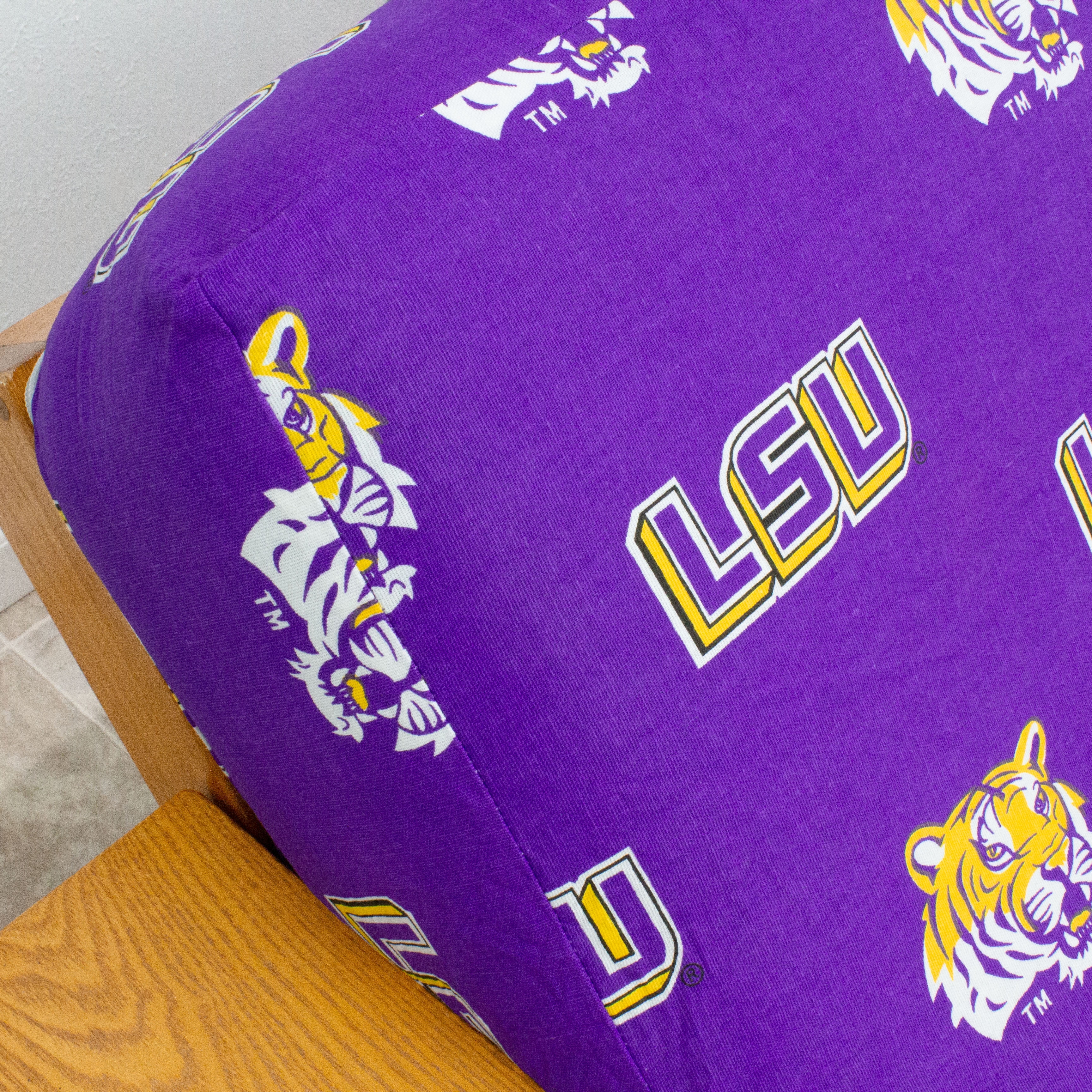 LSU Tigers Futon Cover - Full size fits 6 and 8 inch mats