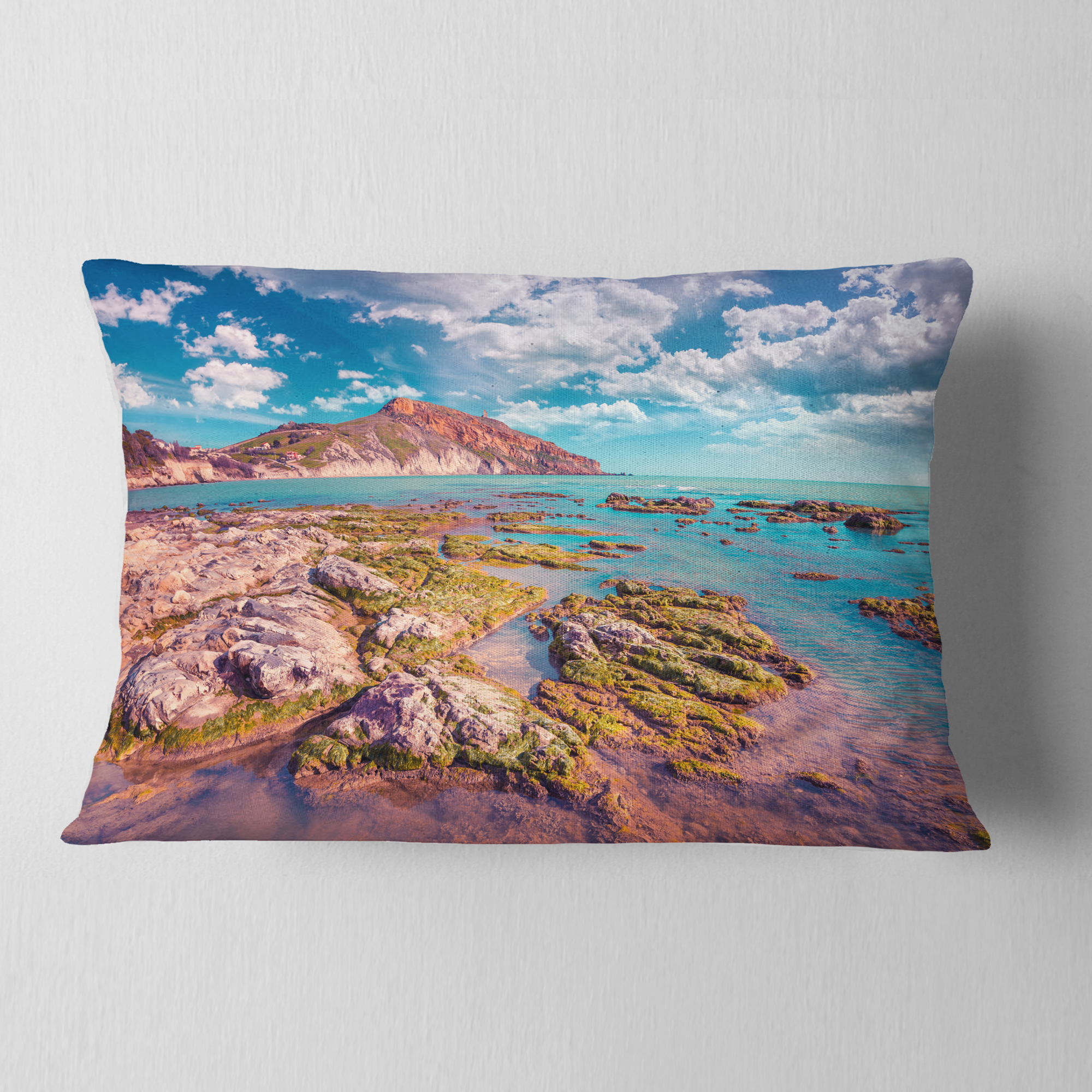 Designart Morning on the Giallonardo Beach - Seashore Throw Pillow - 12x20