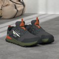 thumbnail image 2 of Zapatillas de Trail Running Lone Peak 7 para Hombre ALTRA Negro/Gris Talla 7.5 US, 2 of 6