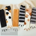 thumbnail image 4 of WEUVEB 6Pares Medias Coral Fleece Con De Patas De Para Cómodas Y Esponjosas, 4 of 6