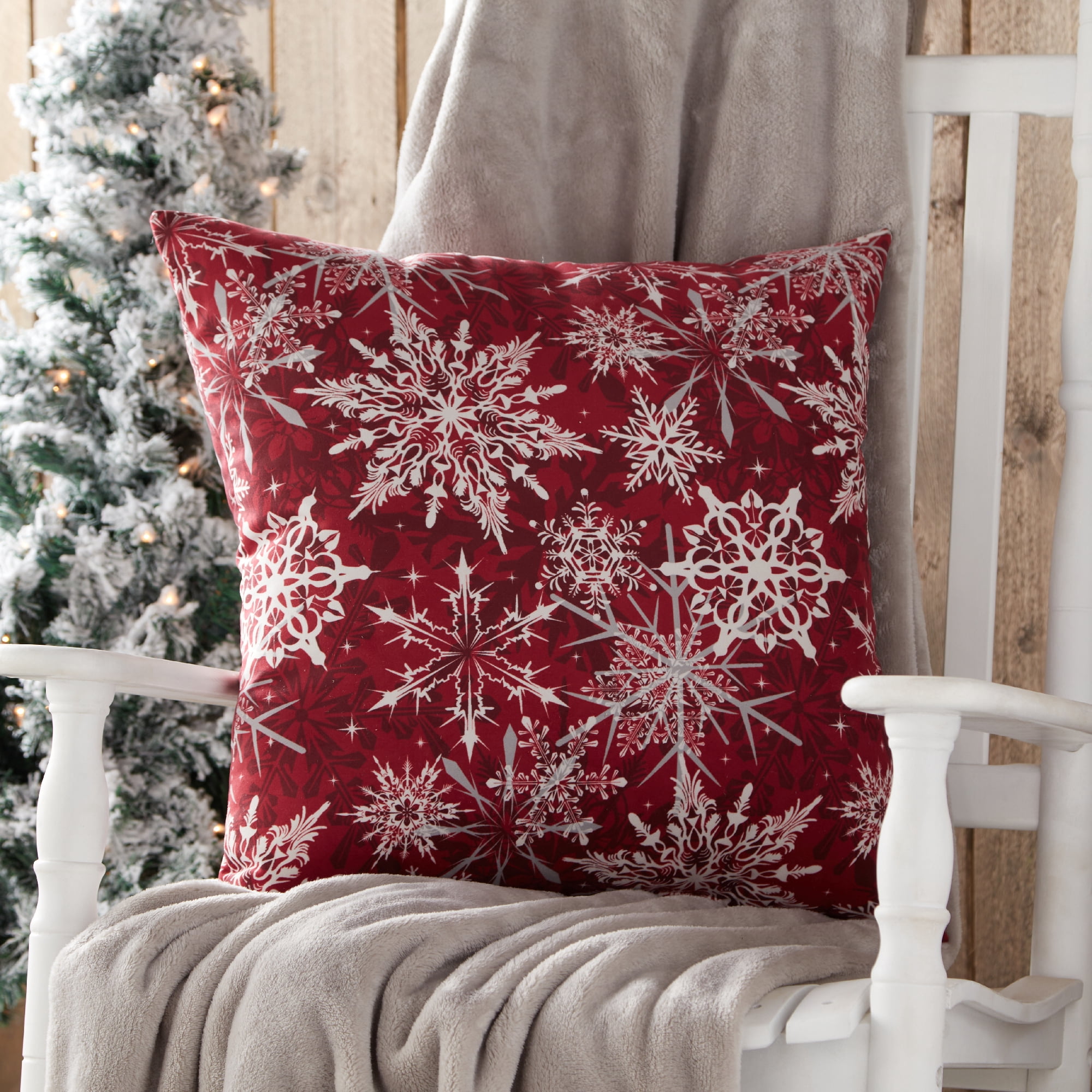 Greendale Home Fashions Snowflakes Christmas Square Throw Pillow - 18" - Red and White