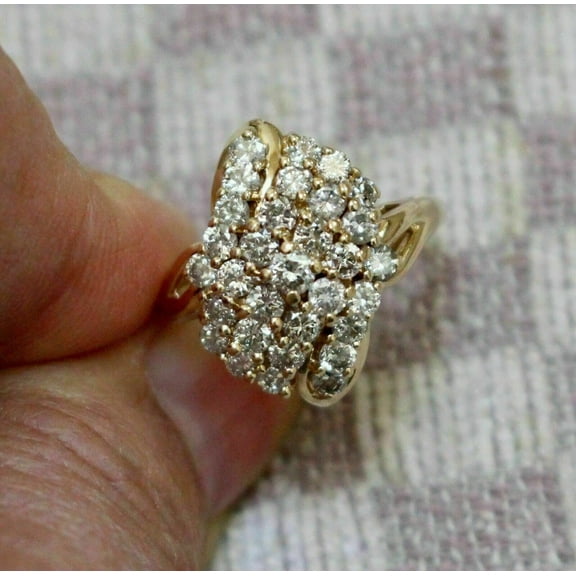 2Ct Round Cut Diamond Circle Shape Women Pendant 14K Yellow Gold Finish