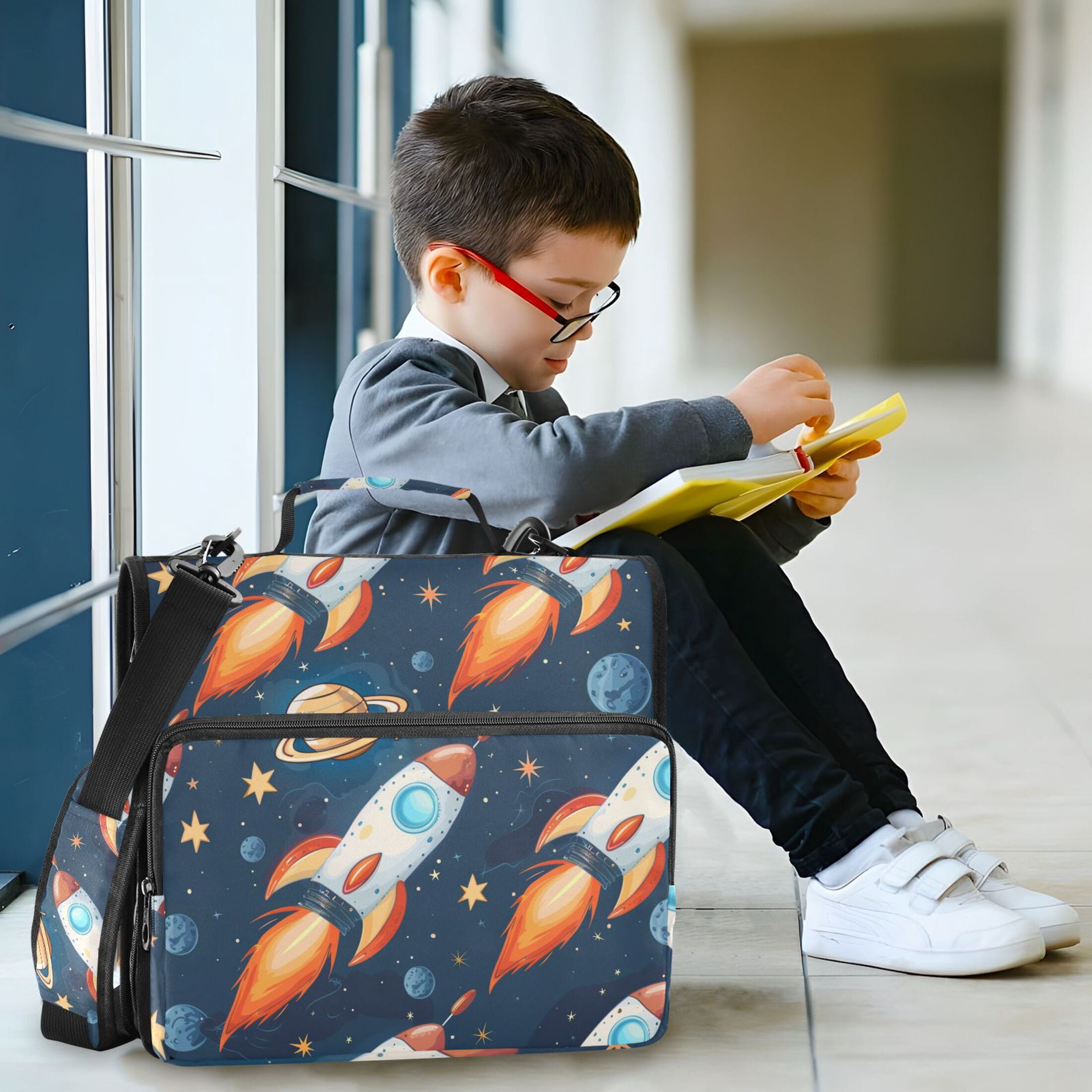 3 Ring Zipper Binder with Shoulder Strap Waterproof Trapper Keeper 2 Inch D-Ring 500 Sheets Capacity Cartoon Rocket Planet Star