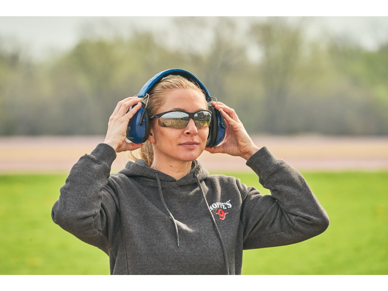 (2 pack) Champion Small Frame Ear Muffs for Shooting - Blue